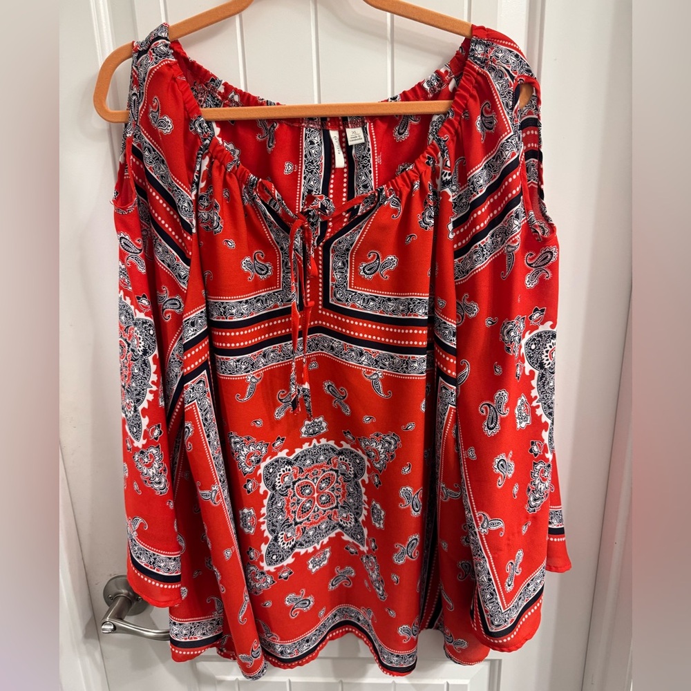 Cato XL Red/White/Blue Open Shoulder Top